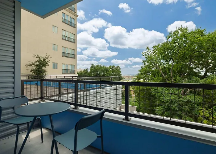 Trinity River - Modern - King Bed Apartamento Fort Worth